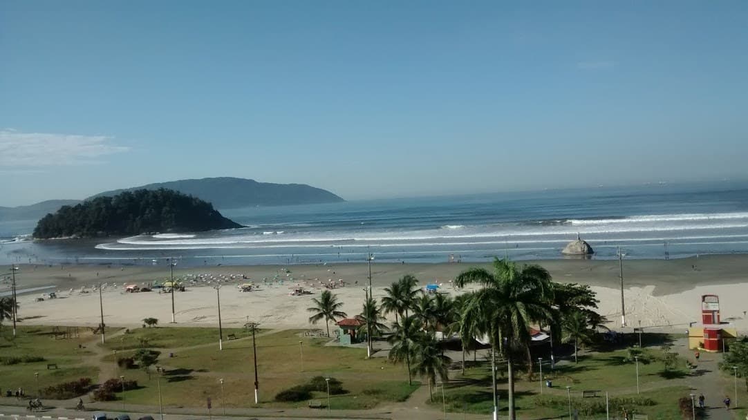Praia do José Menino: onde a orla de Santos começa